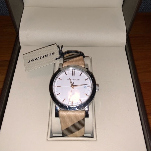 Burberry Watch - Picture 2 of 5